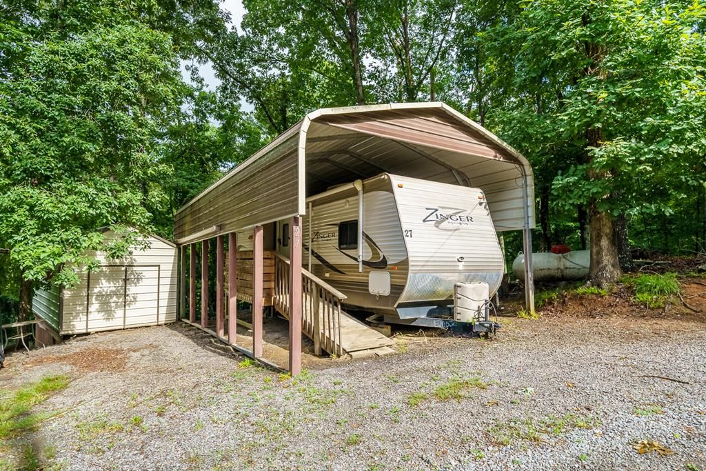 27 7th Street, Ellijay, GA 30540