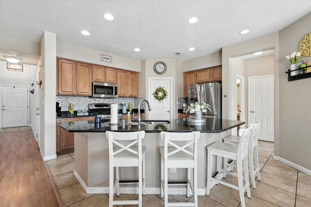 4009 Loma Alta Avenue NE, Rio Rancho, NM 87124