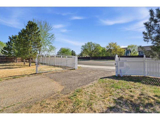 13501 Lowell Blvd, Broomfield, CO 80020