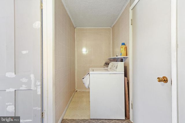 442 FRANKLIN ST, Alburtis, PA 18011