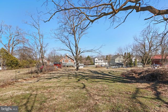 442 FRANKLIN ST, Alburtis, PA 18011