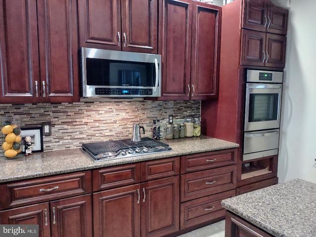 446 BROAD ST, Tamaqua, PA 18252