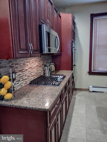 446 BROAD ST, Tamaqua, PA 18252