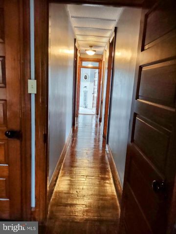 446 BROAD ST, Tamaqua, PA 18252
