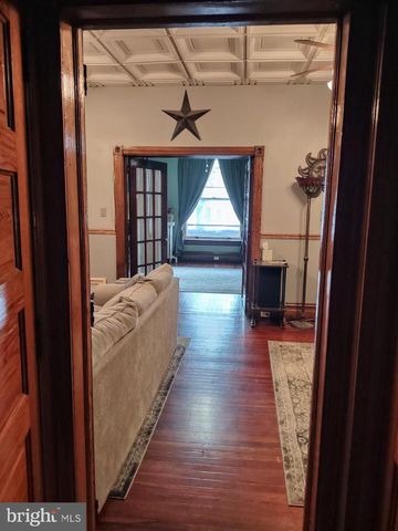 446 BROAD ST, Tamaqua, PA 18252
