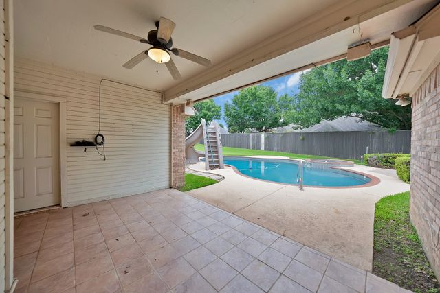 7605 Bridlewood Court, North Richland Hills, TX 76182