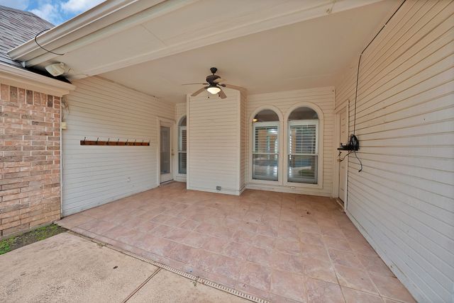 7605 Bridlewood Court, North Richland Hills, TX 76182