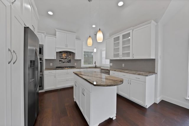 7605 Bridlewood Court, North Richland Hills, TX 76182