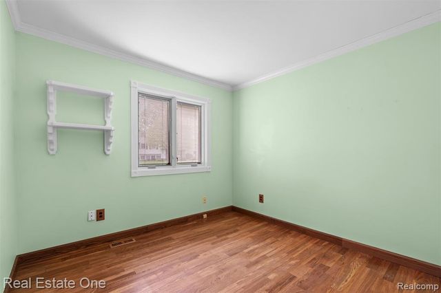 14970 Loyola Drive, Sterling Heights, MI 48313