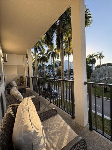 4749 NW 85th Ave, Doral, FL 33166