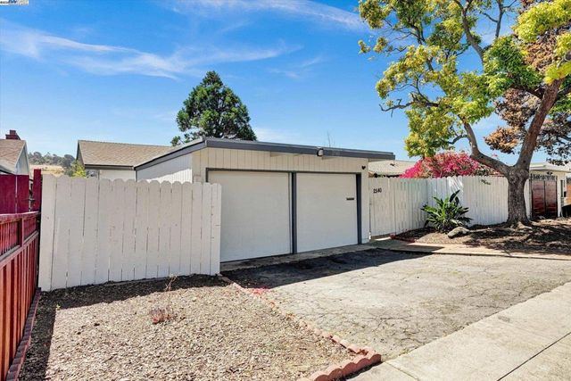 2540 Moyers Rd, Richmond, CA 94806