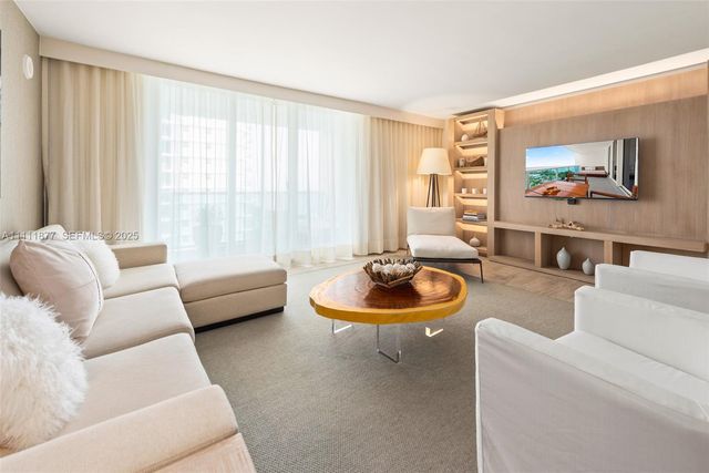 102 24th Street 915, Miami Beach, FL 33139