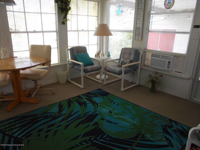 9826 Scepter Avenue, Brooksville, FL 34613