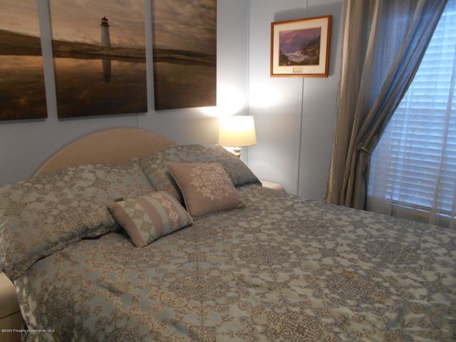 9826 Scepter Avenue, Brooksville, FL 34613