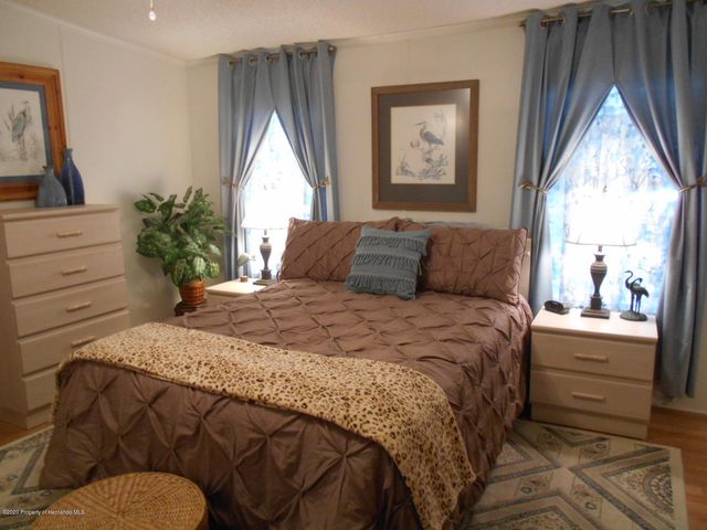 9826 Scepter Avenue, Brooksville, FL 34613