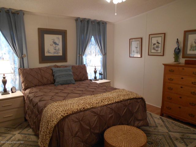 9826 Scepter Avenue, Brooksville, FL 34613