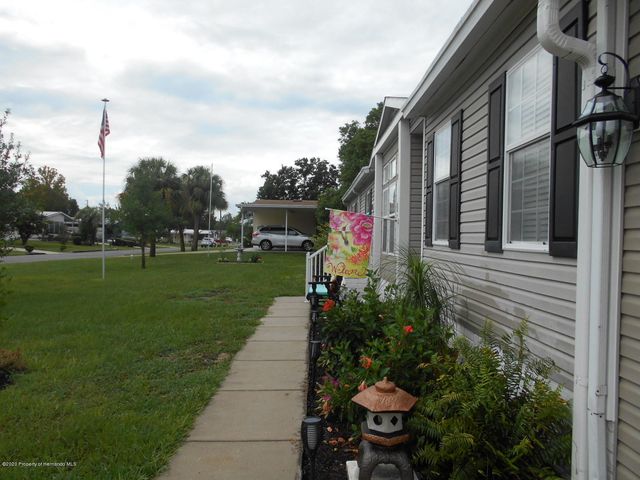 9826 Scepter Avenue, Brooksville, FL 34613