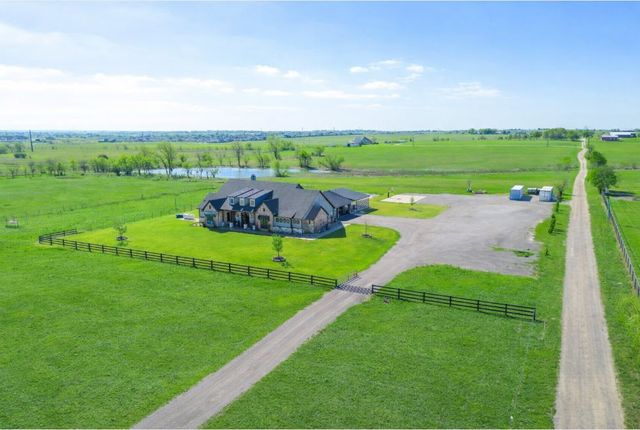 8701 County Road 1129, Godley, TX 76044