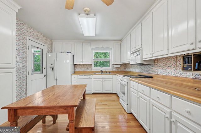 1252 Worley Creek Road, Lakemont, GA 30552