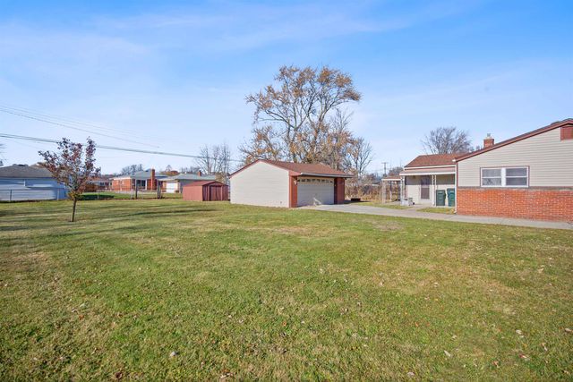 28117 Roy Street, Saint Clair Shores, MI 48081