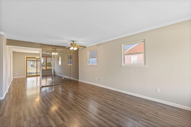 28117 Roy Street, Saint Clair Shores, MI 48081