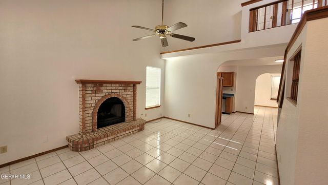 1101 SUN SHADOW Drive, El Paso, TX 79912