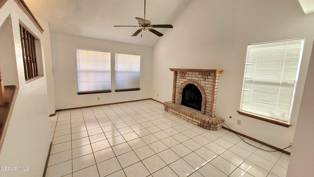 1101 SUN SHADOW Drive, El Paso, TX 79912