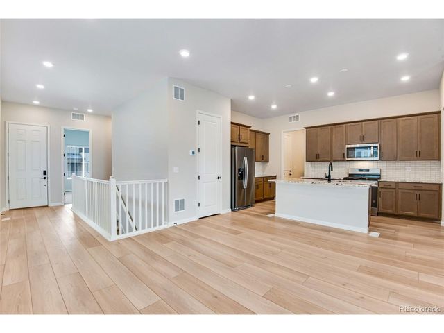 1766 Mount Meeker Ave, Berthoud, CO 80513