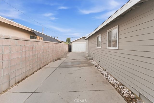 332 S Ramona, Hemet, CA 92543