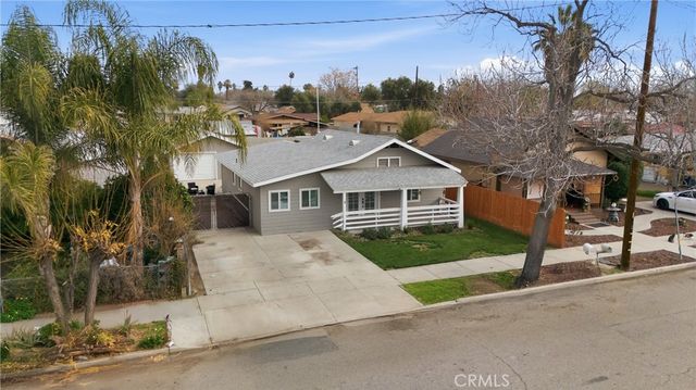 332 S Ramona, Hemet, CA 92543