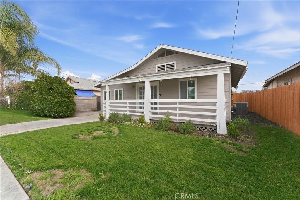 332 S Ramona, Hemet, CA 92543