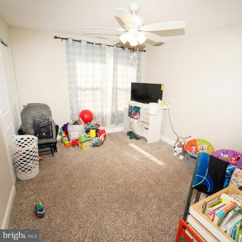 10 W MONROE ST, Mount Holly, NJ 08060