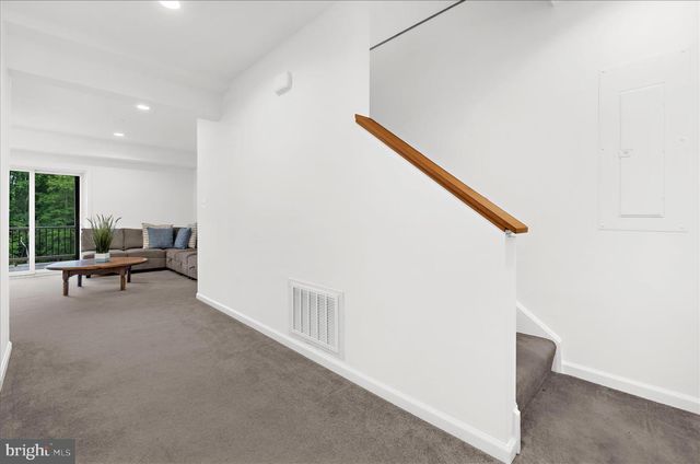 315 S RIVERSIDE DR, Crownsville, MD 21032
