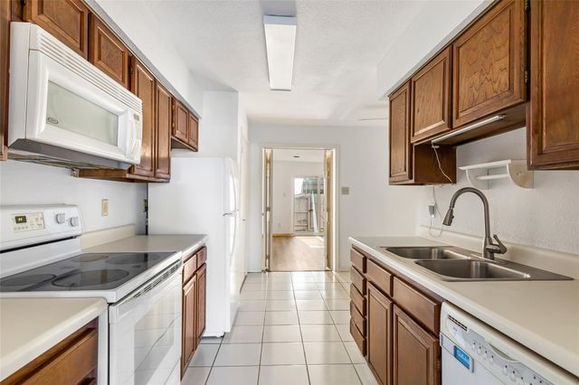 8302 Nairn Street, Houston, TX 77074