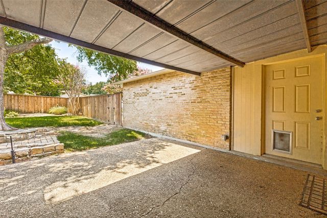 7736 El Santo Lane, Dallas, TX 75248