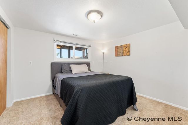 731 MELTON ST, Cheyenne, WY 82009