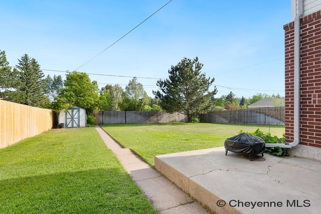 731 MELTON ST, Cheyenne, WY 82009