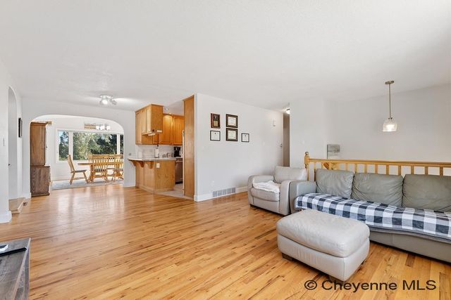 731 MELTON ST, Cheyenne, WY 82009