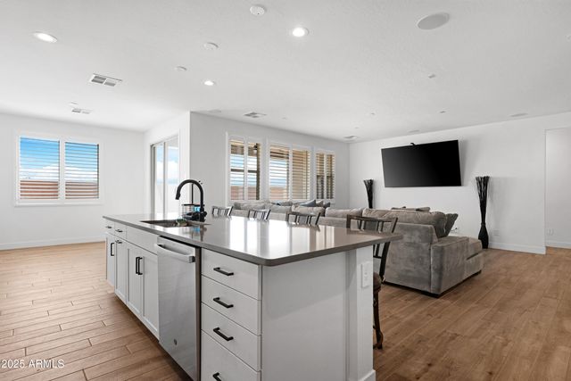 22303 N DANIEL Drive, Maricopa, AZ 85138