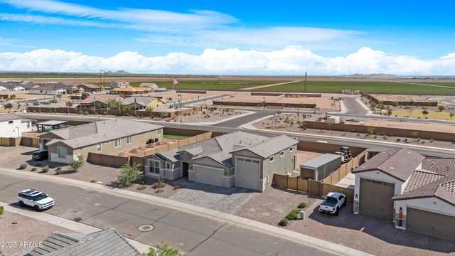 22303 N DANIEL Drive, Maricopa, AZ 85138