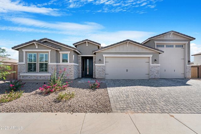 22303 N DANIEL Drive, Maricopa, AZ 85138