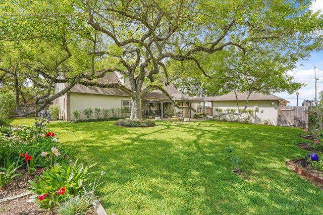 20538 Manette Drive, Katy, TX 77450