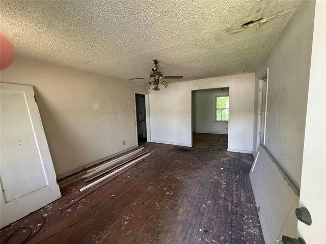 1129 N Woodward Avenue, Oklahoma City, OK 73107