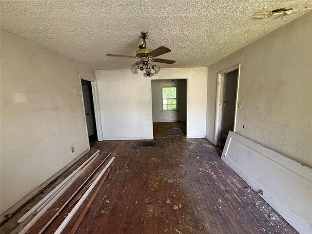 1129 N Woodward Avenue, Oklahoma City, OK 73107