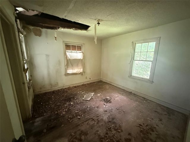 1129 N Woodward Avenue, Oklahoma City, OK 73107