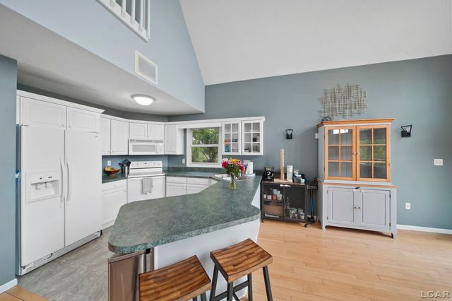 13832 Grandview Drive, Somerset Twp, MI 49233