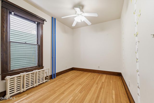 75 S Pine Avenue, Albany, NY 12208