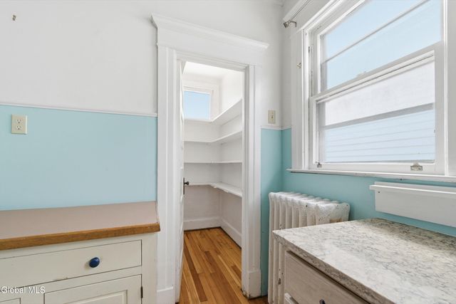 75 S Pine Avenue, Albany, NY 12208