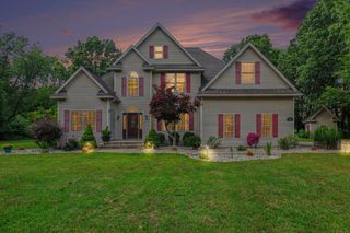 3297 W Front Street, Buchanan Twp, MI 49107