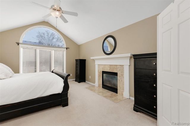 1340 Ross Lane, Rochester, MI 48306